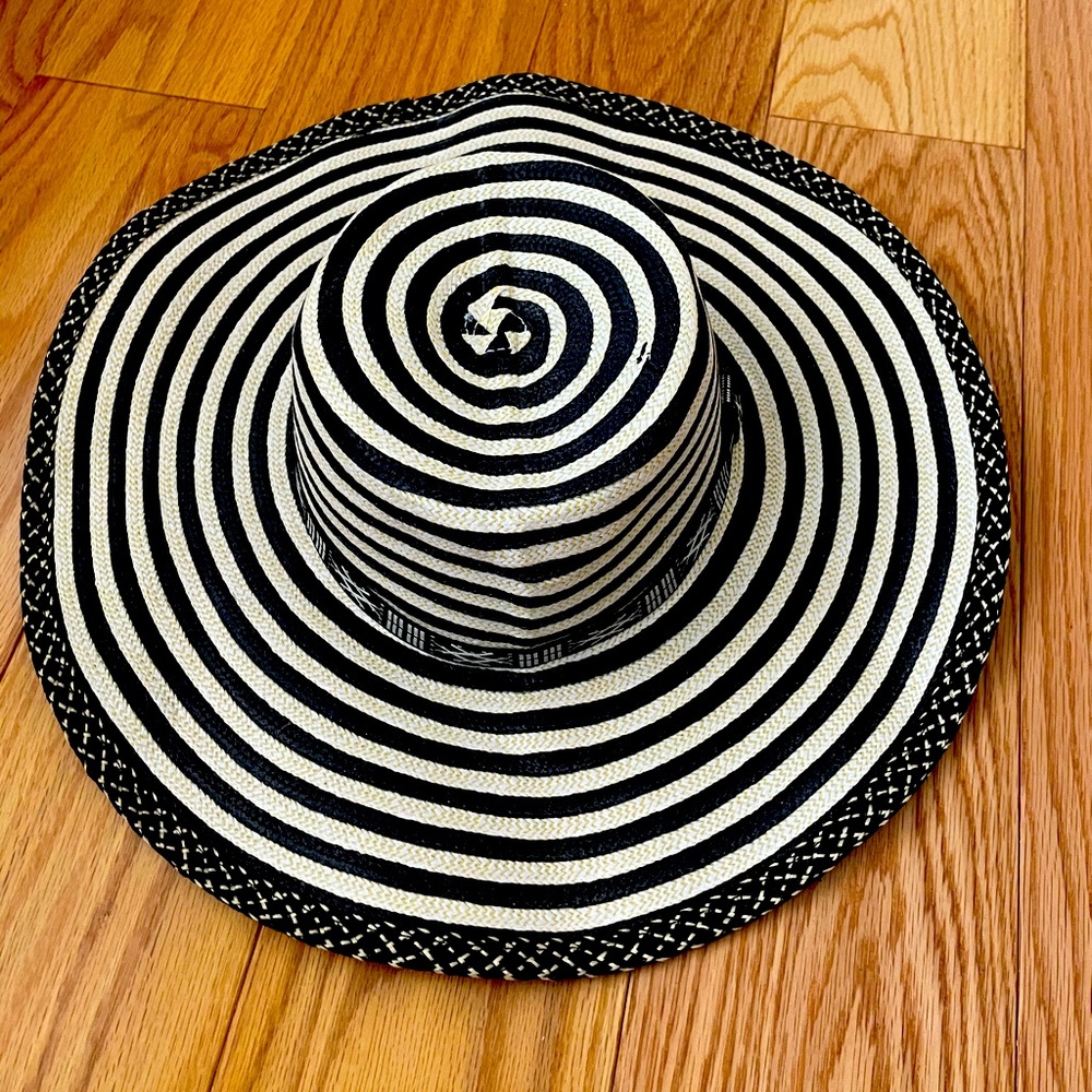 Authentic Colombian wide brim hat